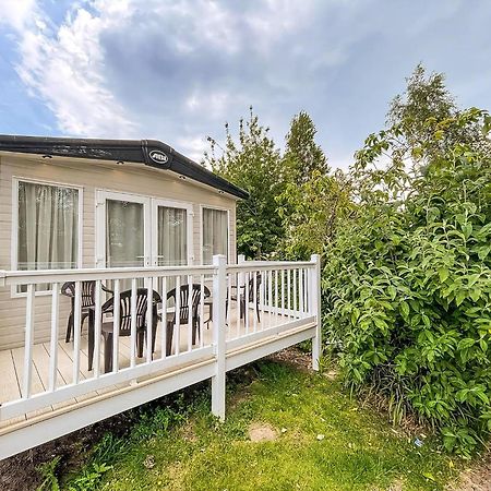 Готель Beautiful 6 Berth Caravan With Decking At Southview Holiday Park Ref 33024O Скегнесс Екстер'єр фото