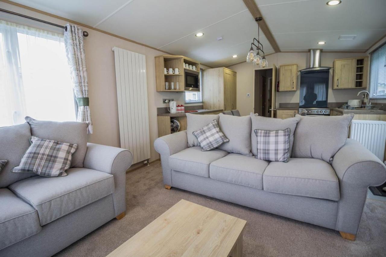 Готель Beautiful 6 Berth Caravan With Decking At Southview Holiday Park Ref 33024O Скегнесс Екстер'єр фото