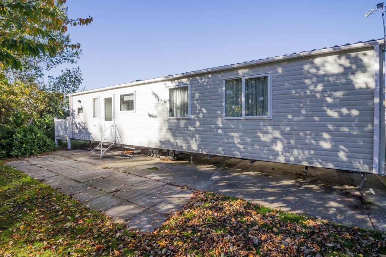 Готель Beautiful 6 Berth Caravan With Decking At Southview Holiday Park Ref 33024O Скегнесс Екстер'єр фото