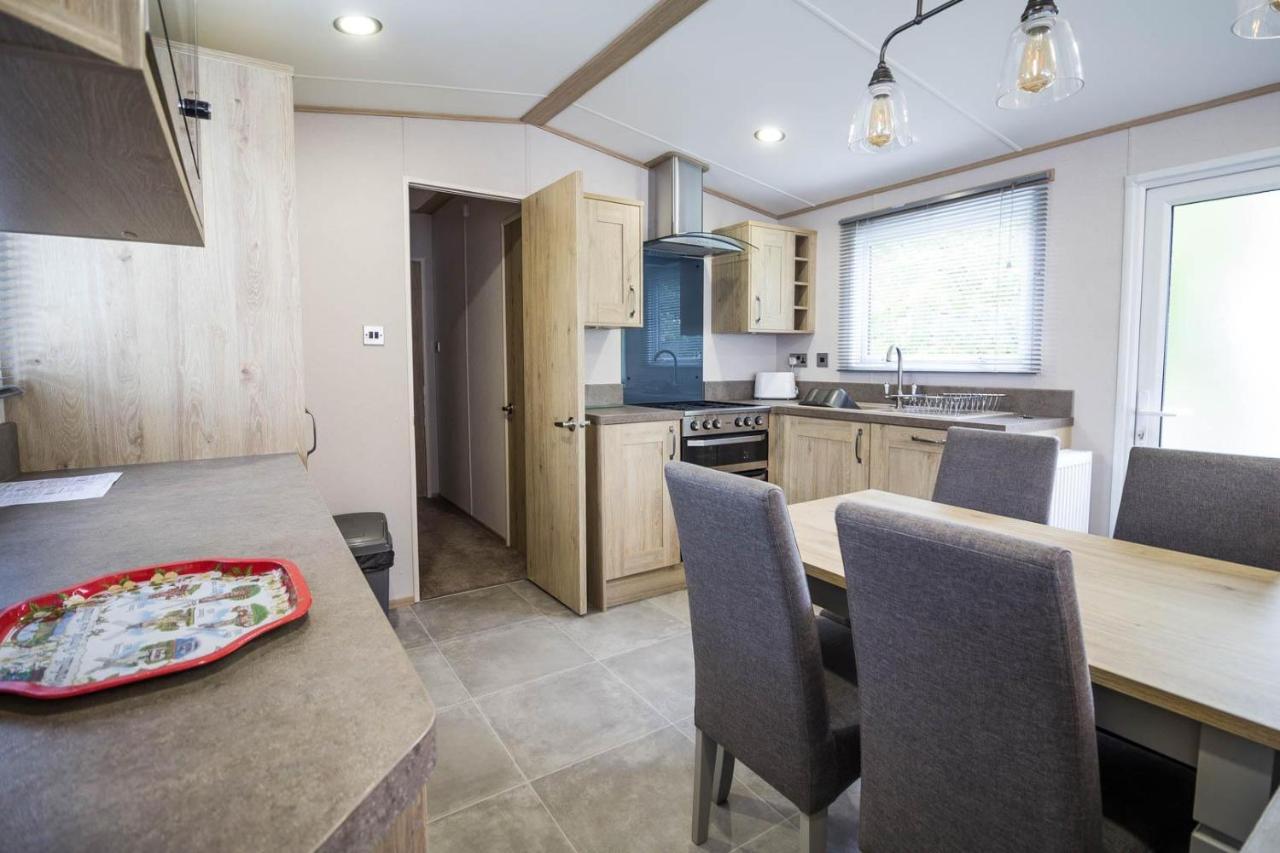 Готель Beautiful 6 Berth Caravan With Decking At Southview Holiday Park Ref 33024O Скегнесс Екстер'єр фото