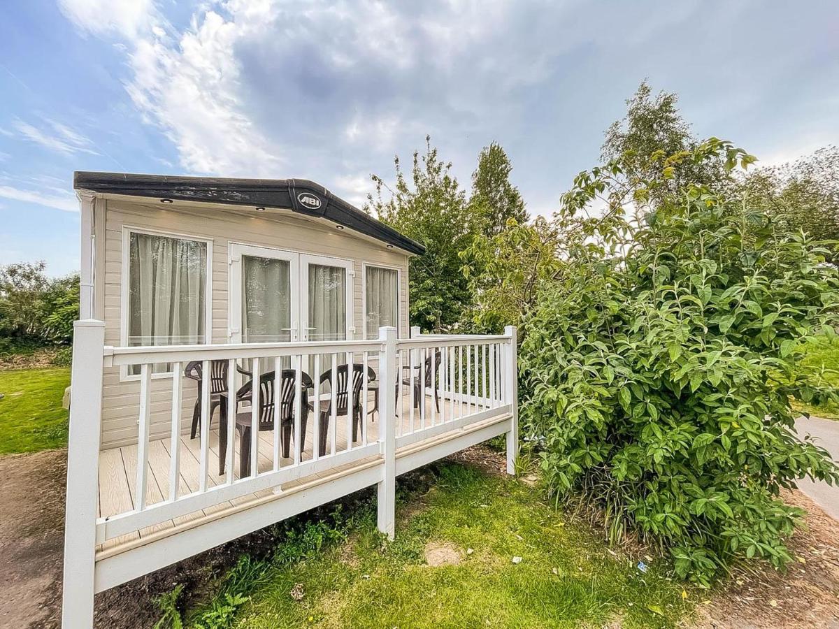 Готель Beautiful 6 Berth Caravan With Decking At Southview Holiday Park Ref 33024O Скегнесс Екстер'єр фото