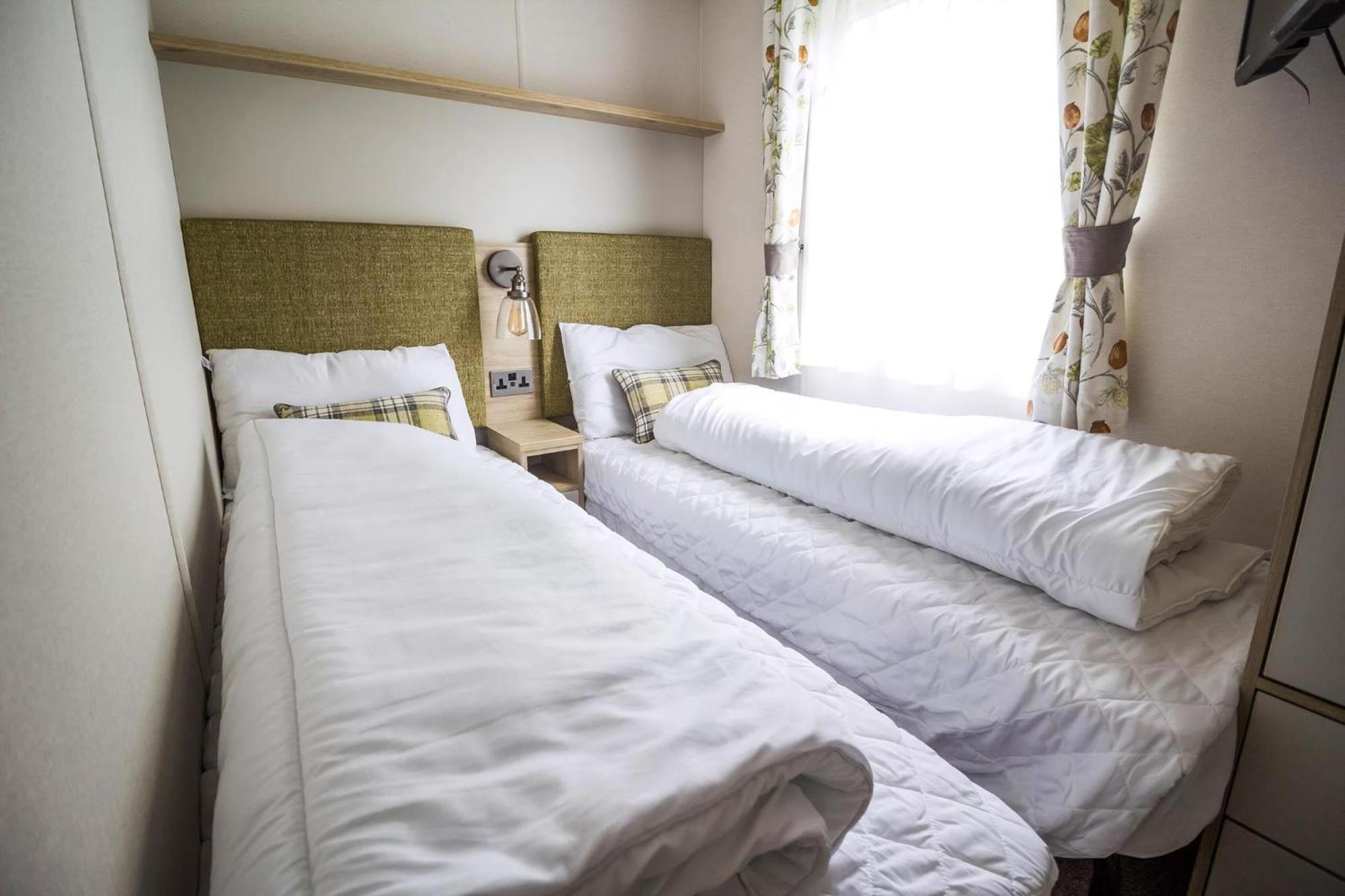Готель Beautiful 6 Berth Caravan With Decking At Southview Holiday Park Ref 33024O Скегнесс Екстер'єр фото