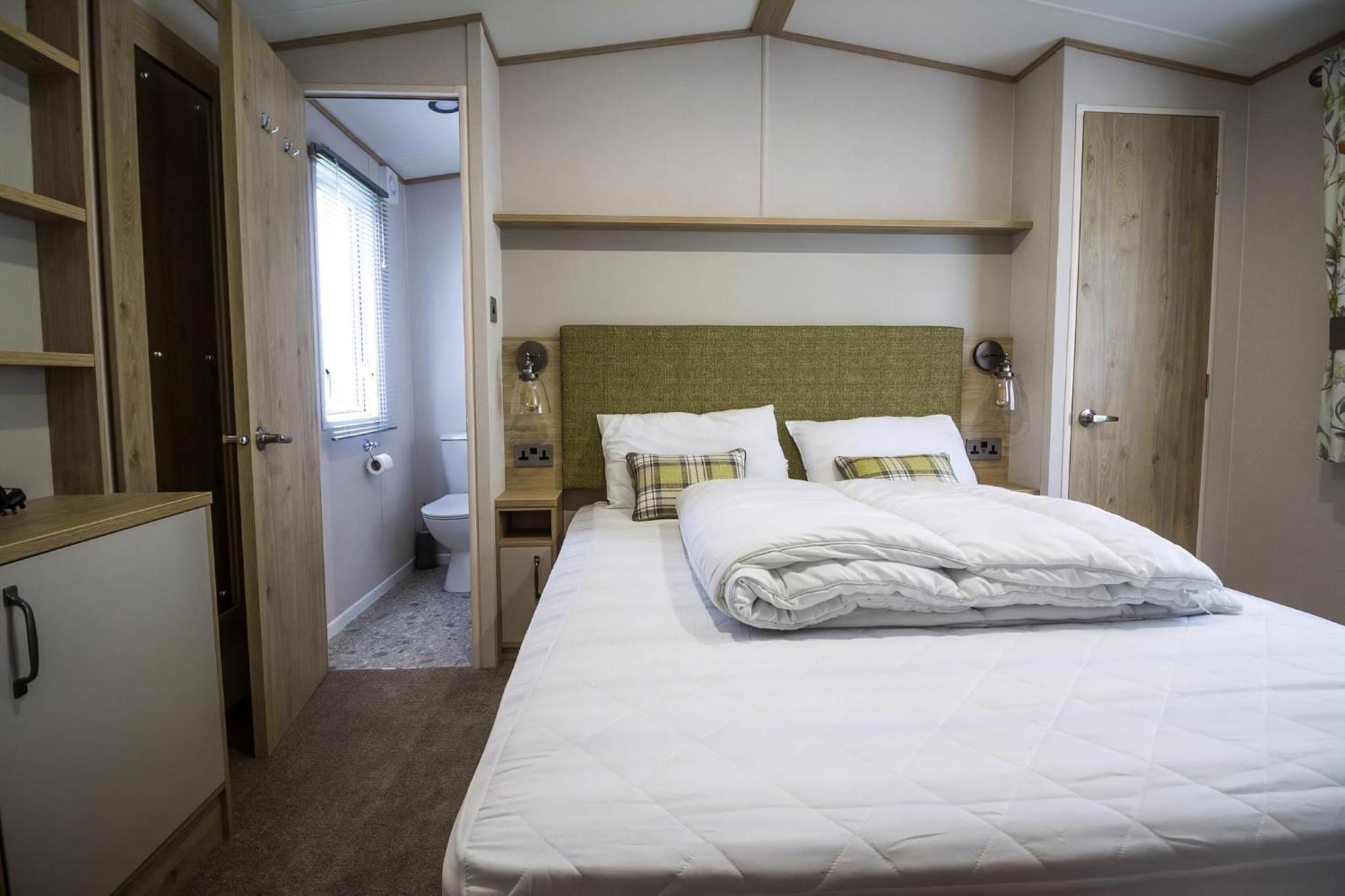 Готель Beautiful 6 Berth Caravan With Decking At Southview Holiday Park Ref 33024O Скегнесс Екстер'єр фото