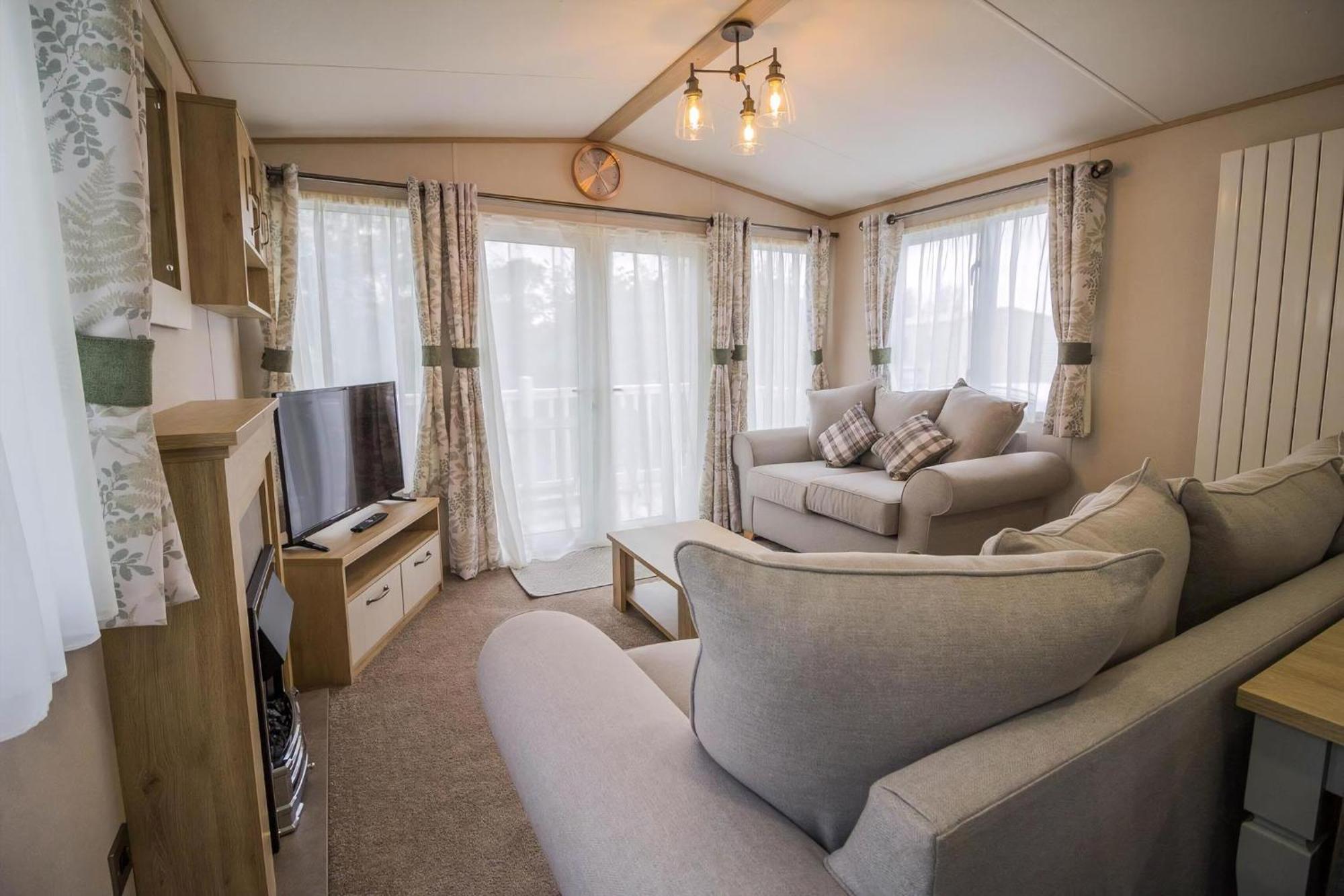 Готель Beautiful 6 Berth Caravan With Decking At Southview Holiday Park Ref 33024O Скегнесс Екстер'єр фото