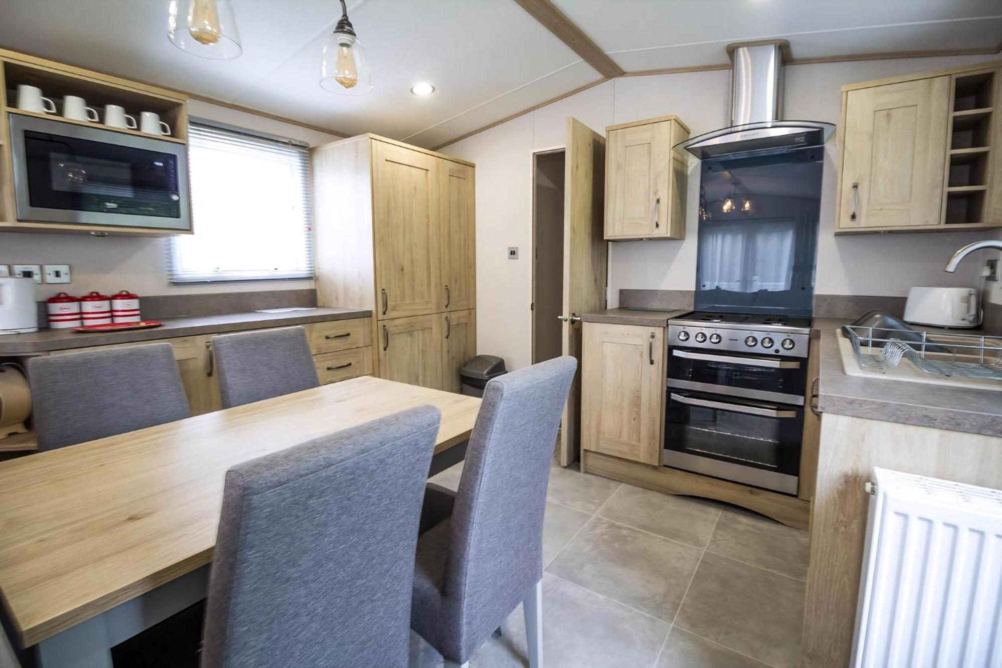 Готель Beautiful 6 Berth Caravan With Decking At Southview Holiday Park Ref 33024O Скегнесс Екстер'єр фото